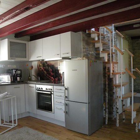 Apartment Vier Jahreszeiten Pilsum Krummhörn Esterno foto